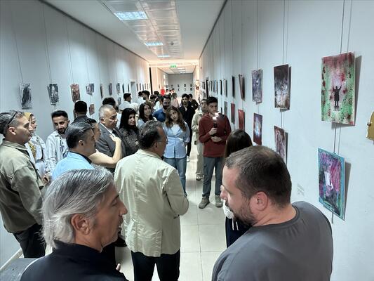 fakultemizde-deneysel-sanat-ii-atolyesi-donem-sonu-sergisi-duzenlendi