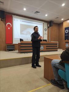 sirnak-universitesinde-depremle-birlikte-yasam-semineri-duzenlendi