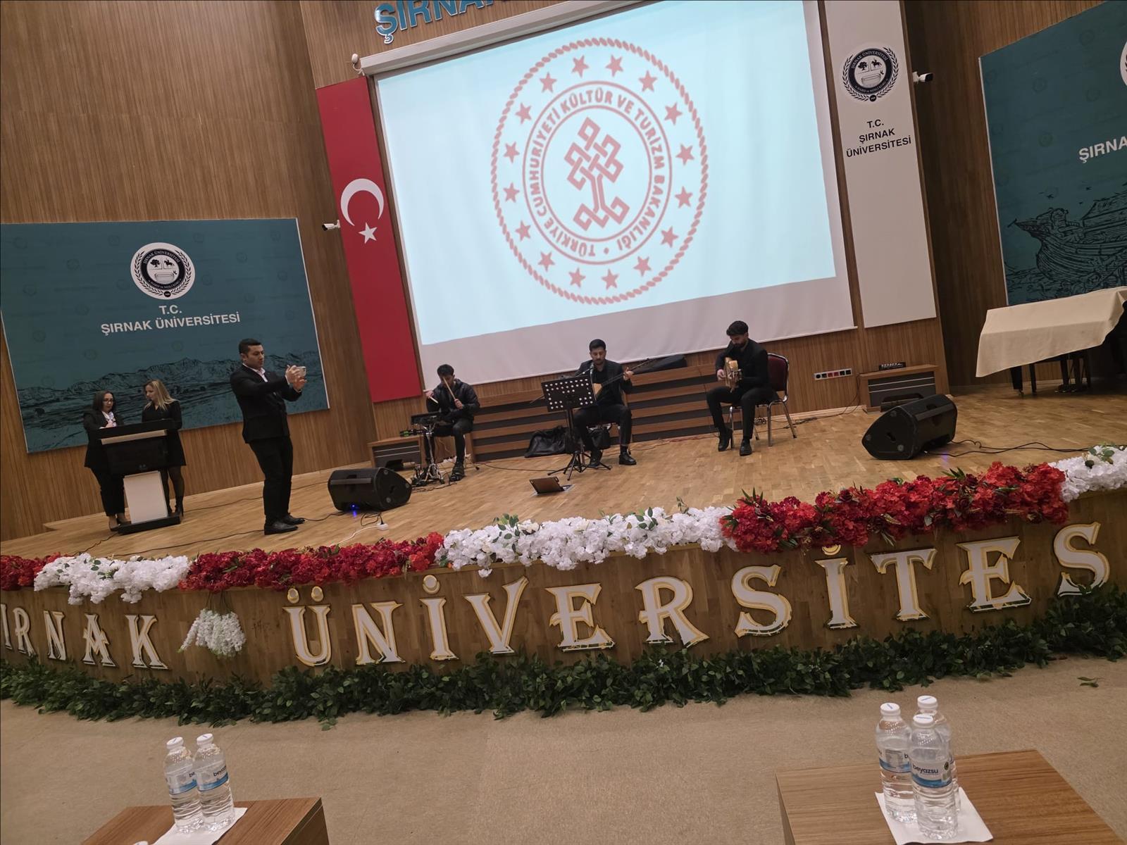 sirnak-valiligi-il-kultur-ve-turizm-mudurlugu-tarafindan-kutuphane-haftasi-etkinligi-duzenlendi